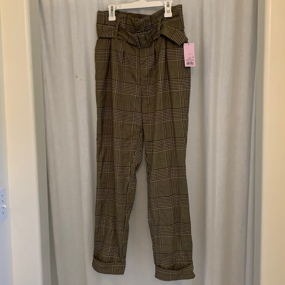 NWT casual dress pants, size 6